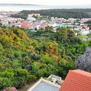 Lumar Apartman